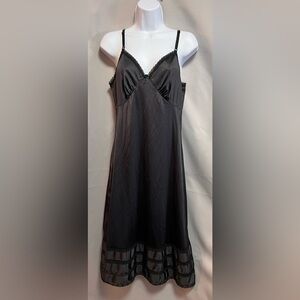 70s Vintage Slip SEARS Black Underslip Lingerie Pin Up Style Antron Nylon Sz 36‎